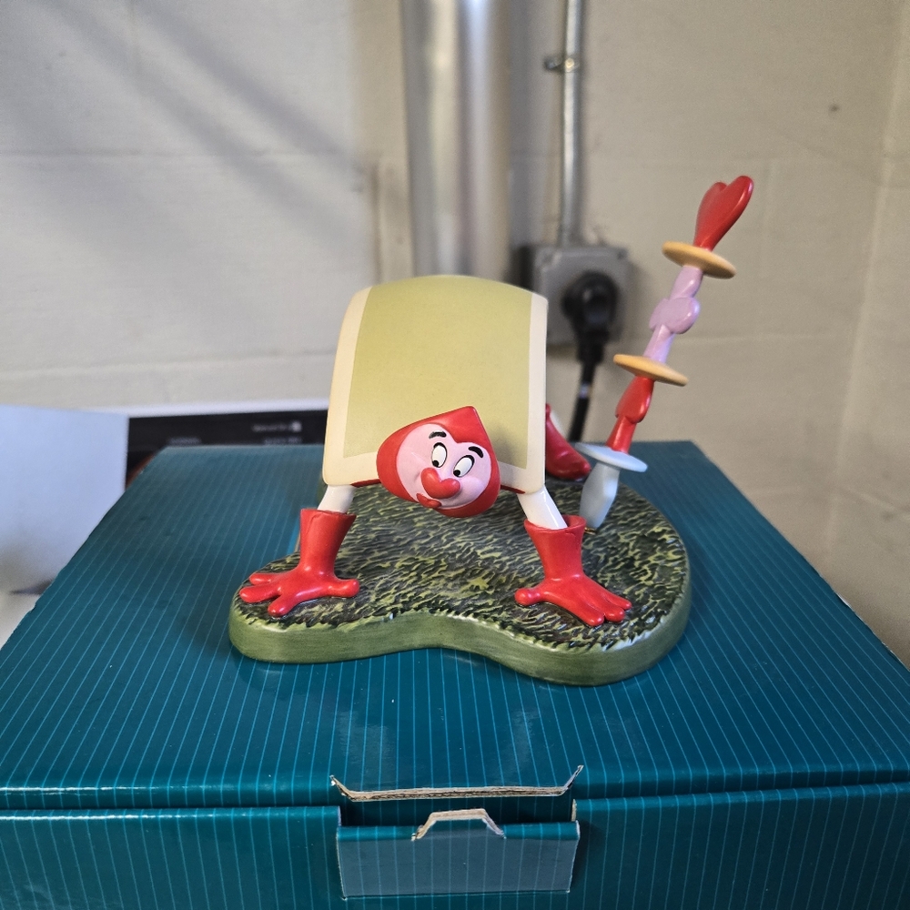 Disney Alice in Wonderland figurine